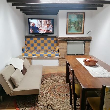 La Fuentona Villa Muñorrodero Eksteriør bilde